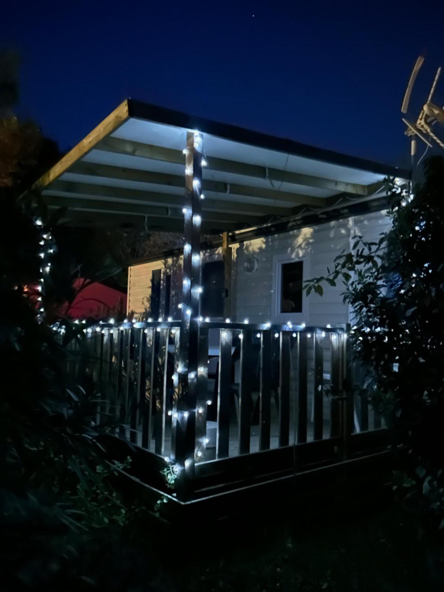 Mobil-Home Au Pied Du Luberon La Roque-d'Antheron Esterno foto
